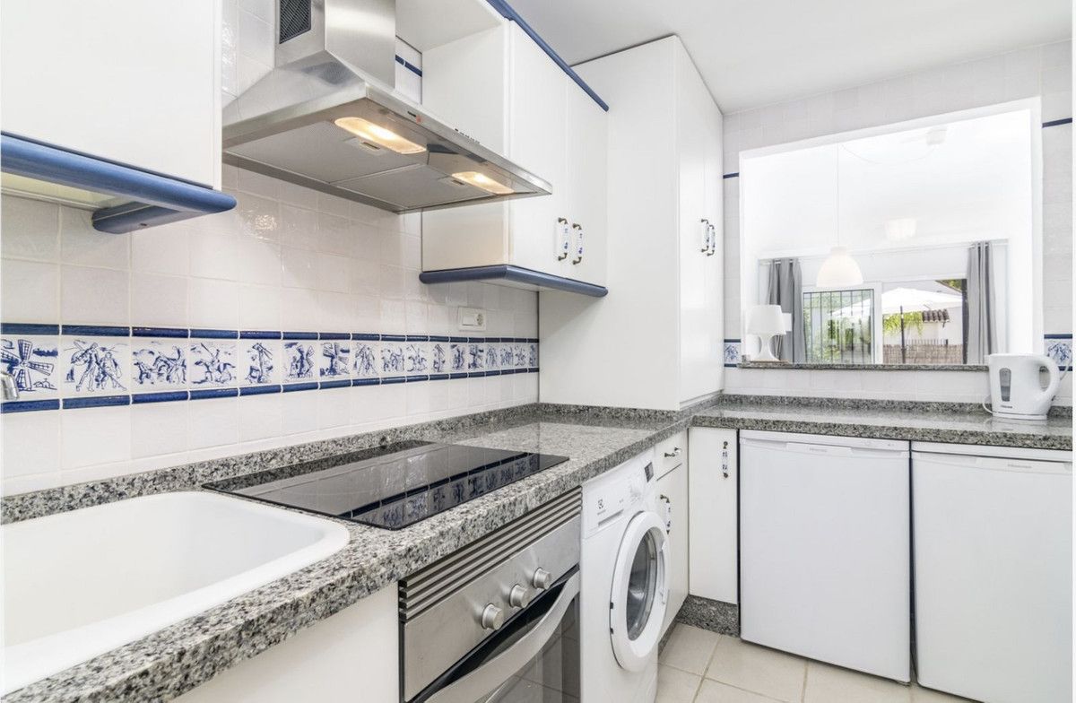 Appartement en Rez-de-Chaussée à Nueva Andalucía, Nueva Andalucía, 2/11