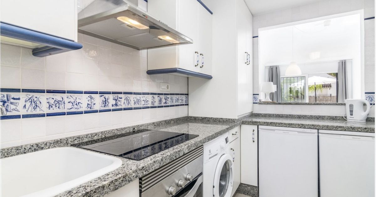 Appartement en Rez-de-Chaussée à Nueva Andalucía, Nueva Andalucía, 2/11