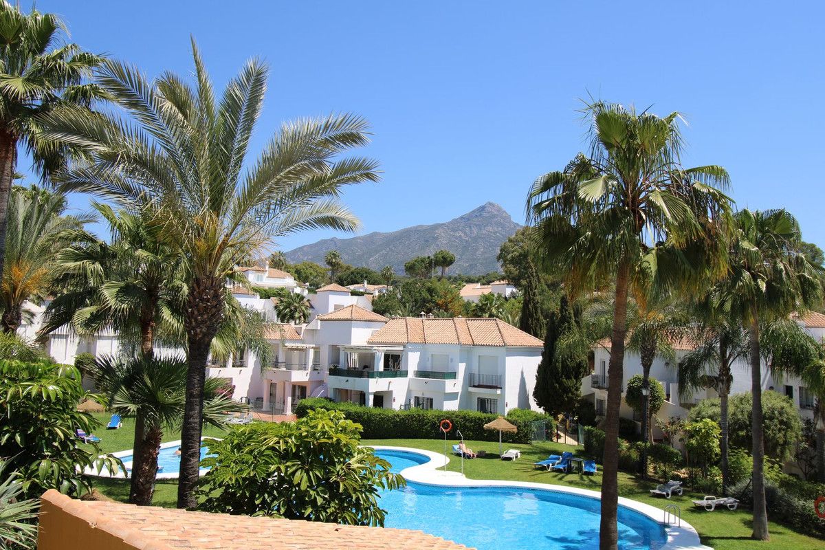 Appartement en Rez-de-Chaussée à Nueva Andalucía, Nueva Andalucía, 10/11