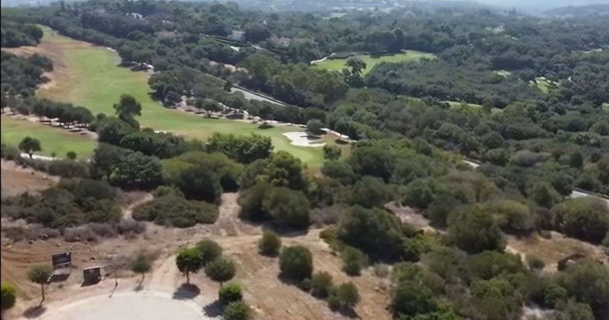 Участок в Sotogrande, La Reserva, Sotogrande, 4/12