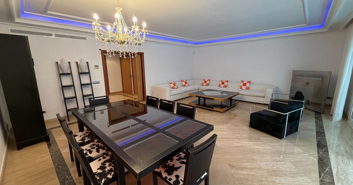 Апартаменты на нижнем этаже в Puerto Banús, Puerto Banús, 3/12