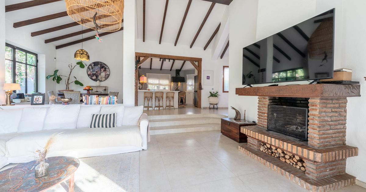 Вилла в Estepona, Atalaya, Estepona, 11/12