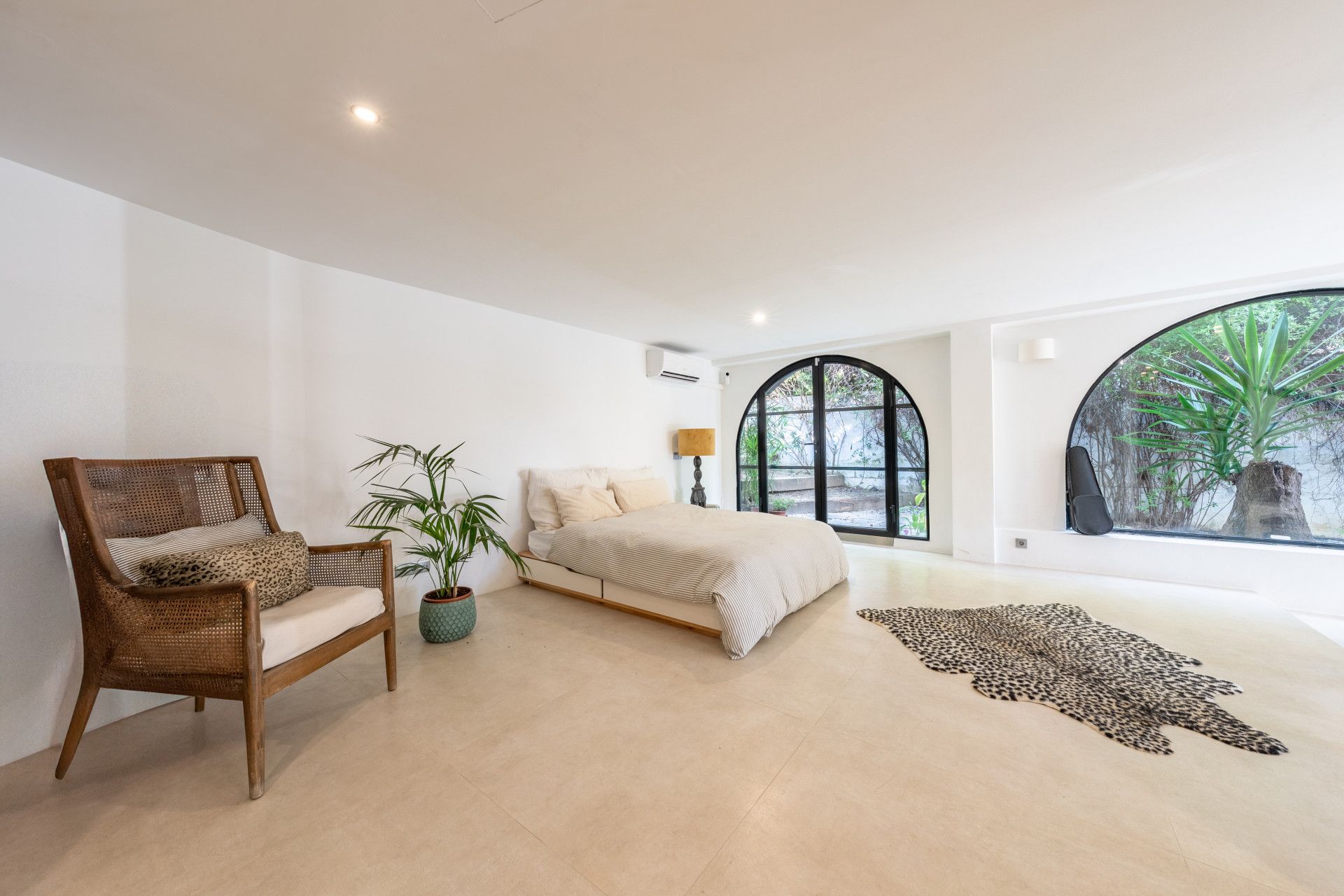 Вилла в Estepona, Atalaya, Estepona, 8/12