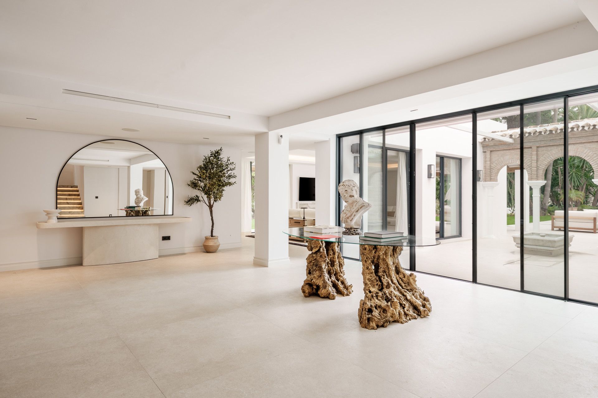 Villa in Nueva Andalucia, Las Brisas, Nueva Andalucia, 12/12