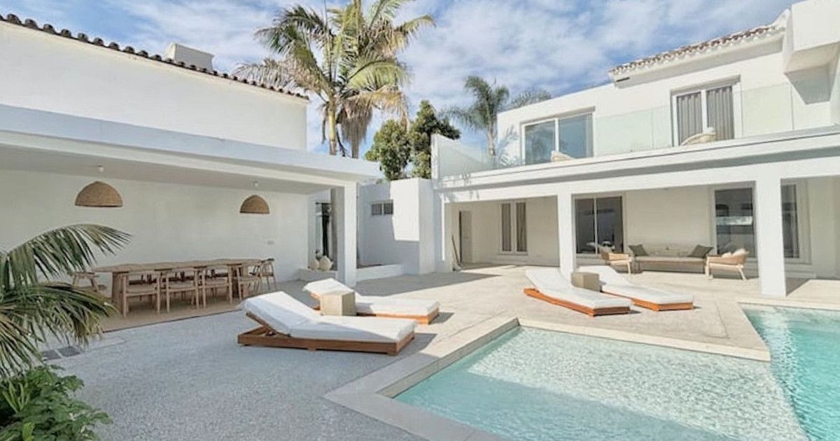 Отдельно стоящая вилла в Marbella, Marbella, 1/12