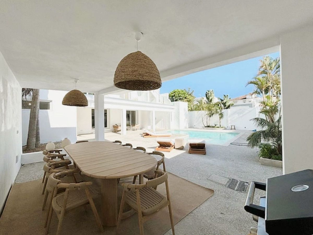 Отдельно стоящая вилла в Marbella, Marbella, 11/12