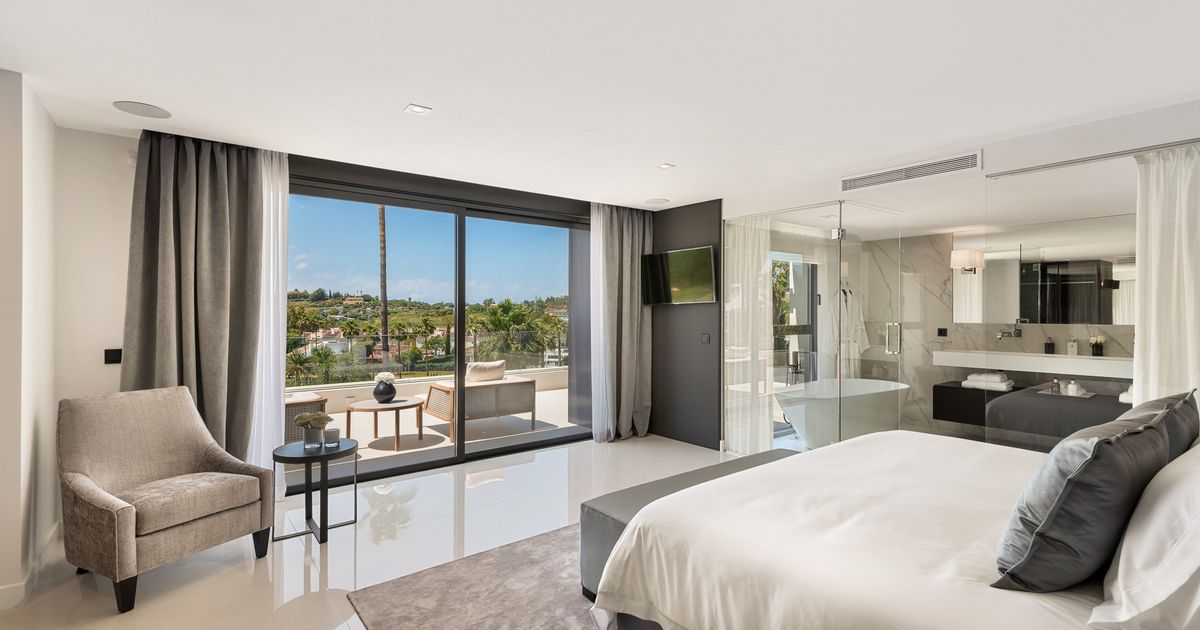 Вилла в Nueva Andalucia, Los Naranjos Golf, Nueva Andalucia, 9/12