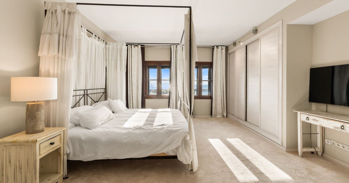Апартаменты на среднем этаже в Puerto Banús, Puerto Banús, 7/12