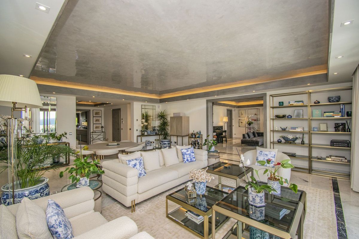 Lägenhet på mellanplan i Sierra Blanca, Sierra Blanca, 2/12