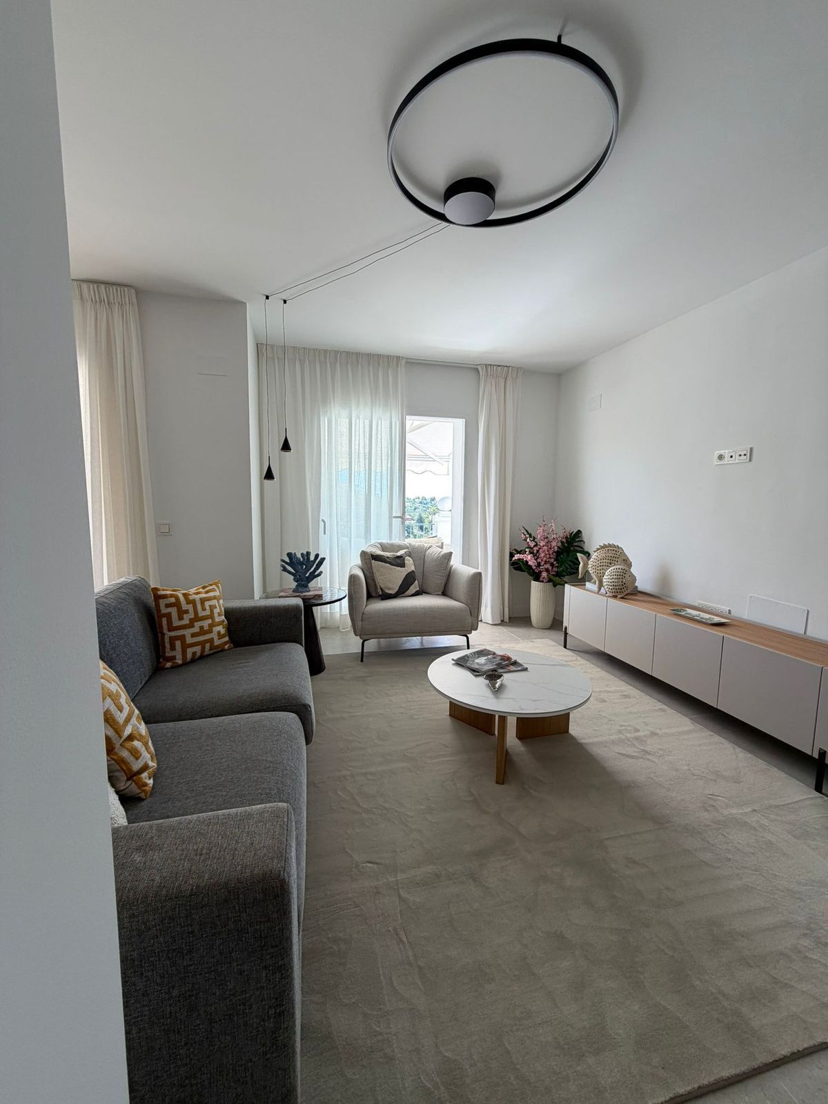 Apartamento en planta última en Benahavís, Benahavís, 10/12