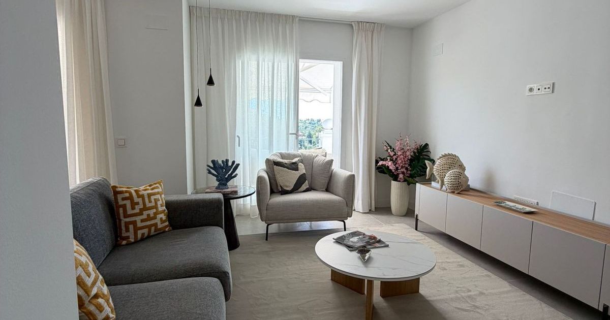 Apartamento en planta última en Benahavís, Benahavís, 10/12