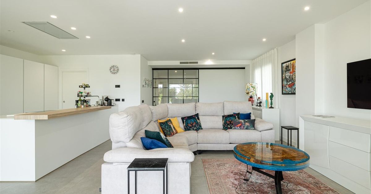 Ground Floor Apartment in Estepona, Estepona, 4/12