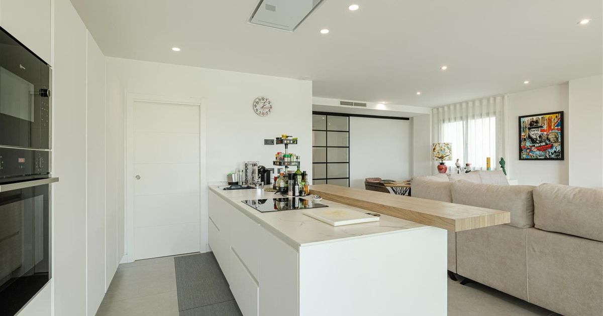 Ground Floor Apartment in Estepona, Estepona, 5/12