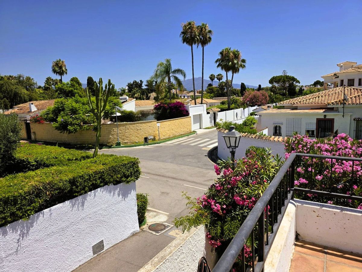 Freistehende Villa in Estepona, Estepona, 5/12