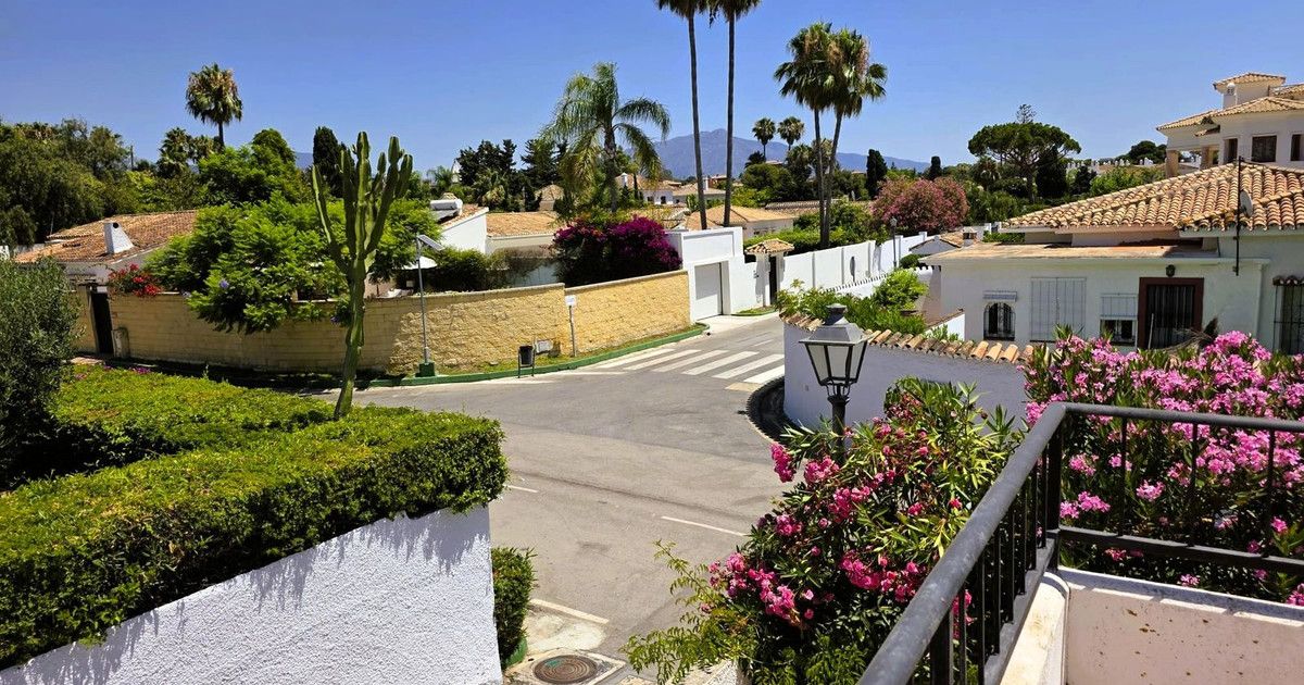 Freistehende Villa in Estepona, Estepona, 5/12