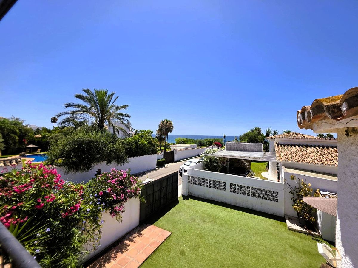 Freistehende Villa in Estepona, Estepona, 8/12
