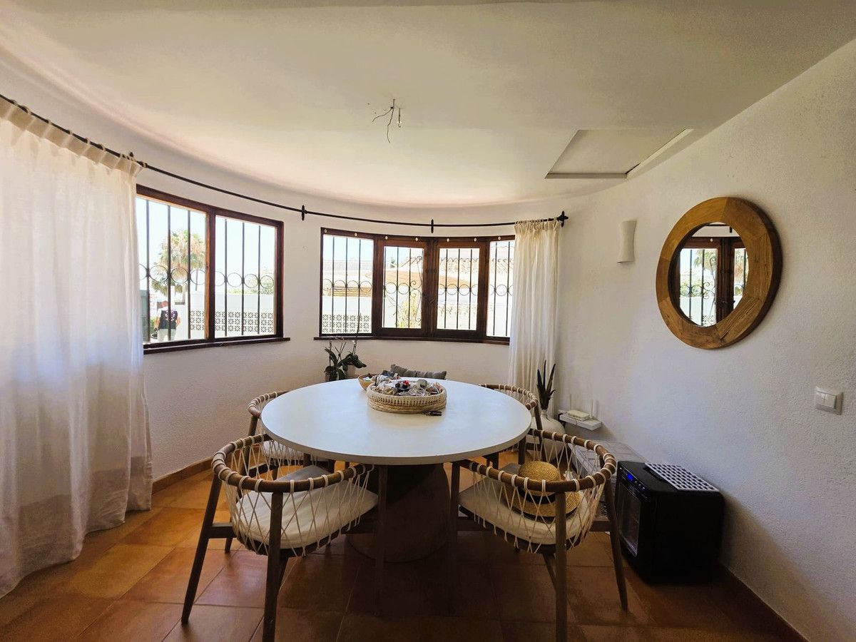 Freistehende Villa in Estepona, Estepona, 9/12