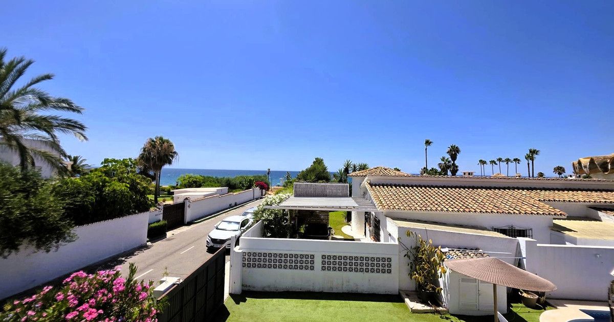 Freistehende Villa in Estepona, Estepona, 10/12