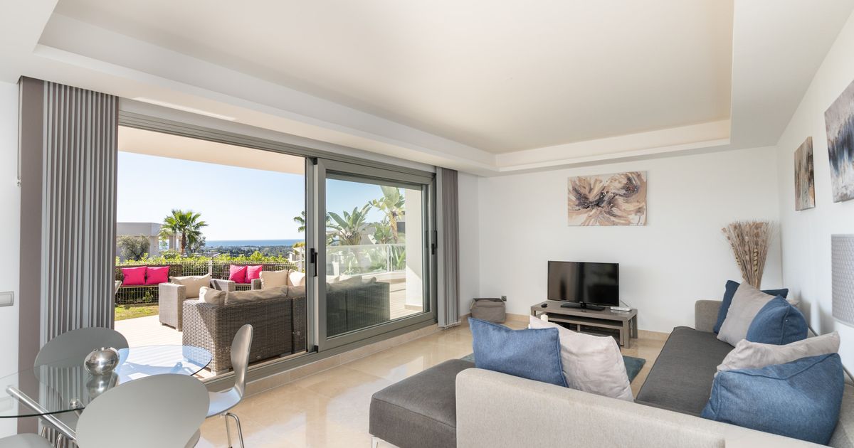 Квартира на первом этаже в Benahavis, Los Arqueros, Benahavis, 2/12
