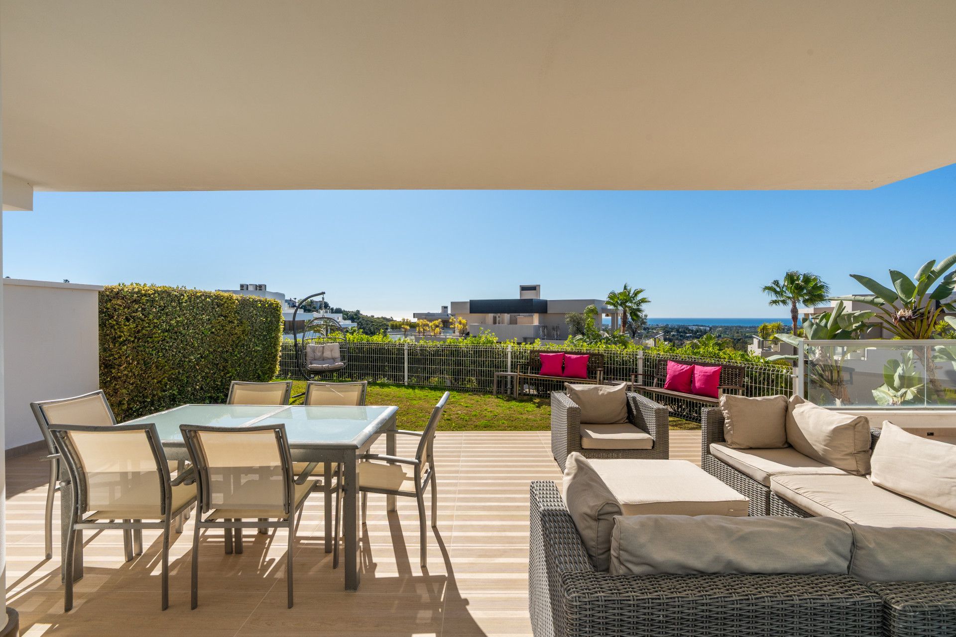 Квартира на первом этаже в Benahavis, Los Arqueros, Benahavis, 12/12
