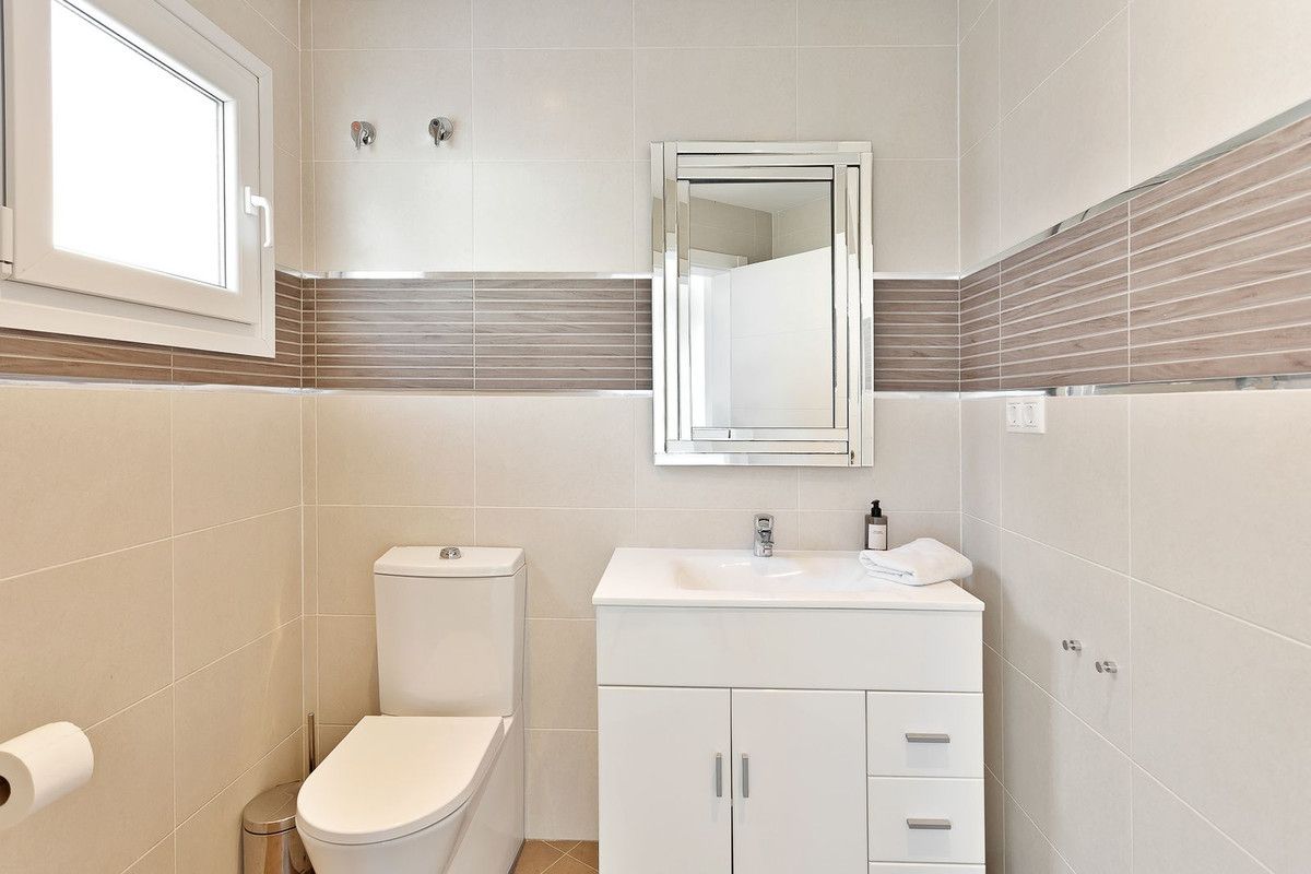 Detached Villa in El Rosario, El Rosario, 5/12
