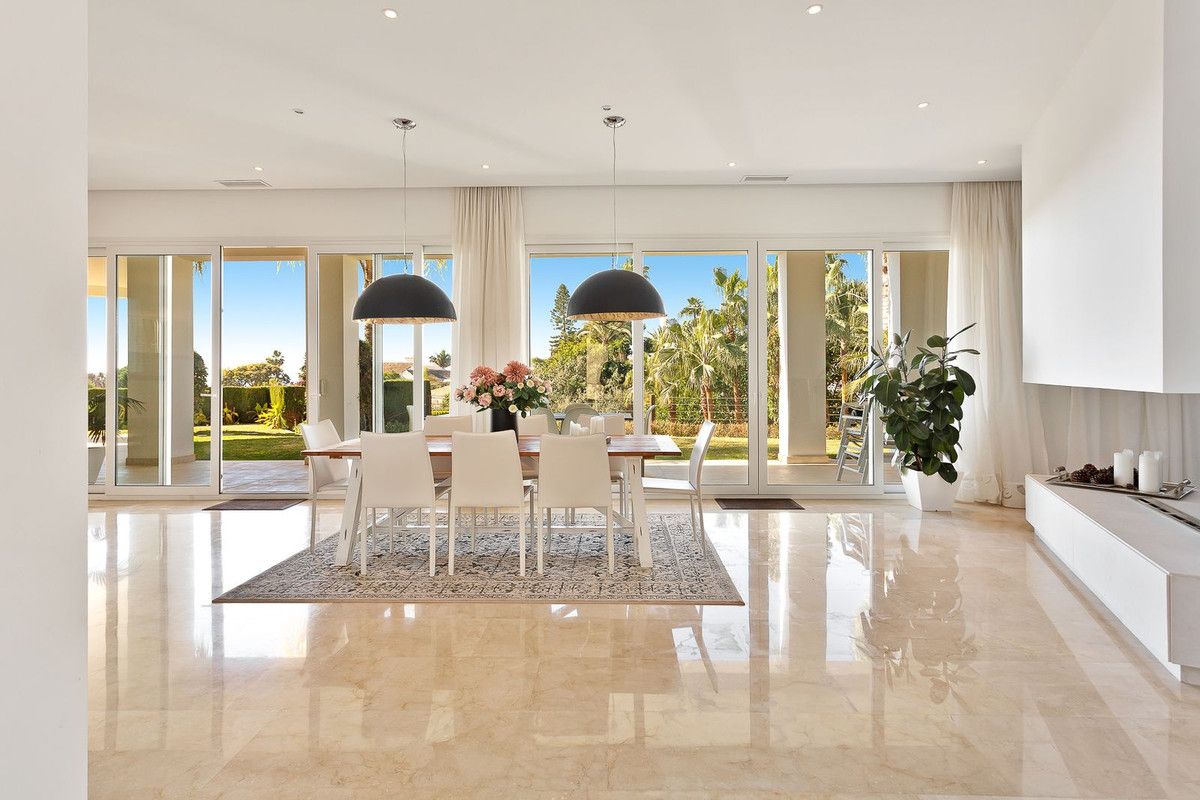Detached Villa in El Rosario, El Rosario, 6/12