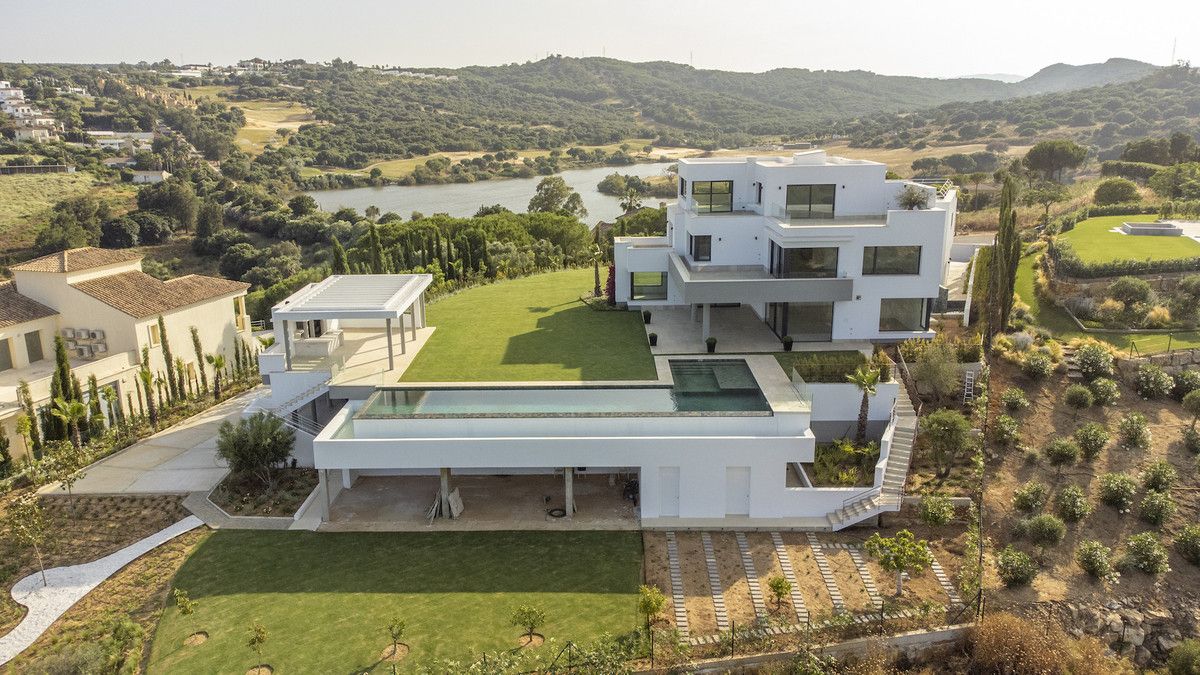 Отдельная вилла в Sotogrande Alto, Sotogrande Alto, 1/12