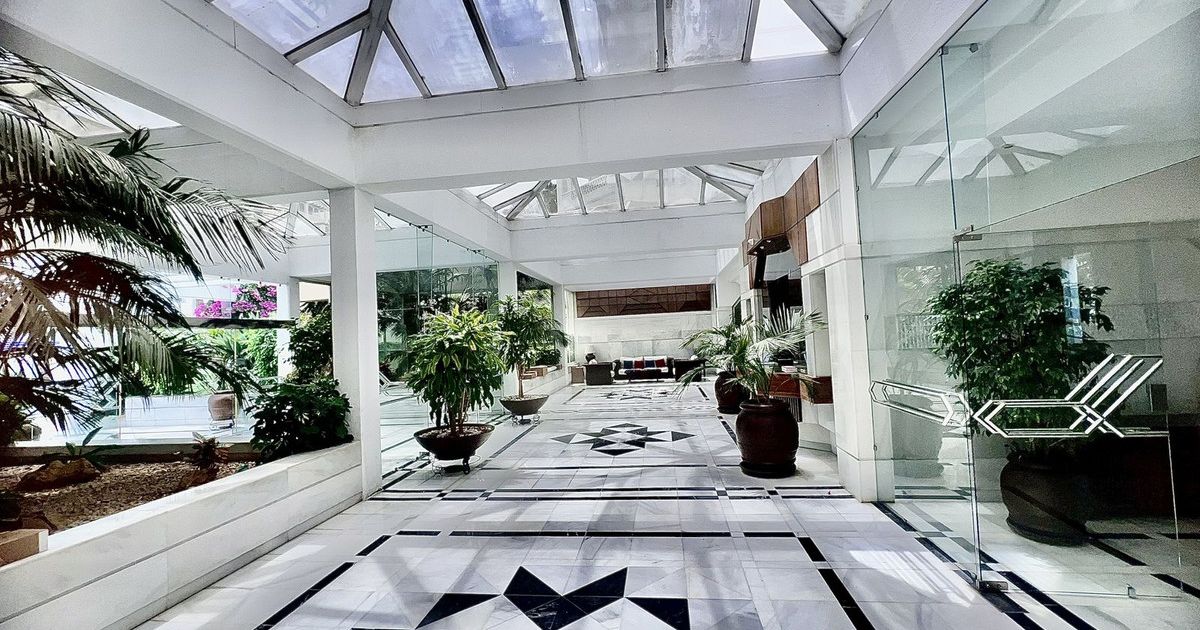 Mittelgeschoss-Wohnung in Puerto Banús, Puerto Banús, 2/12
