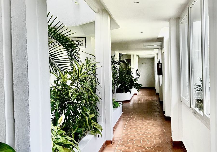 Mittelgeschoss-Wohnung in Puerto Banús, Puerto Banús, 5/12