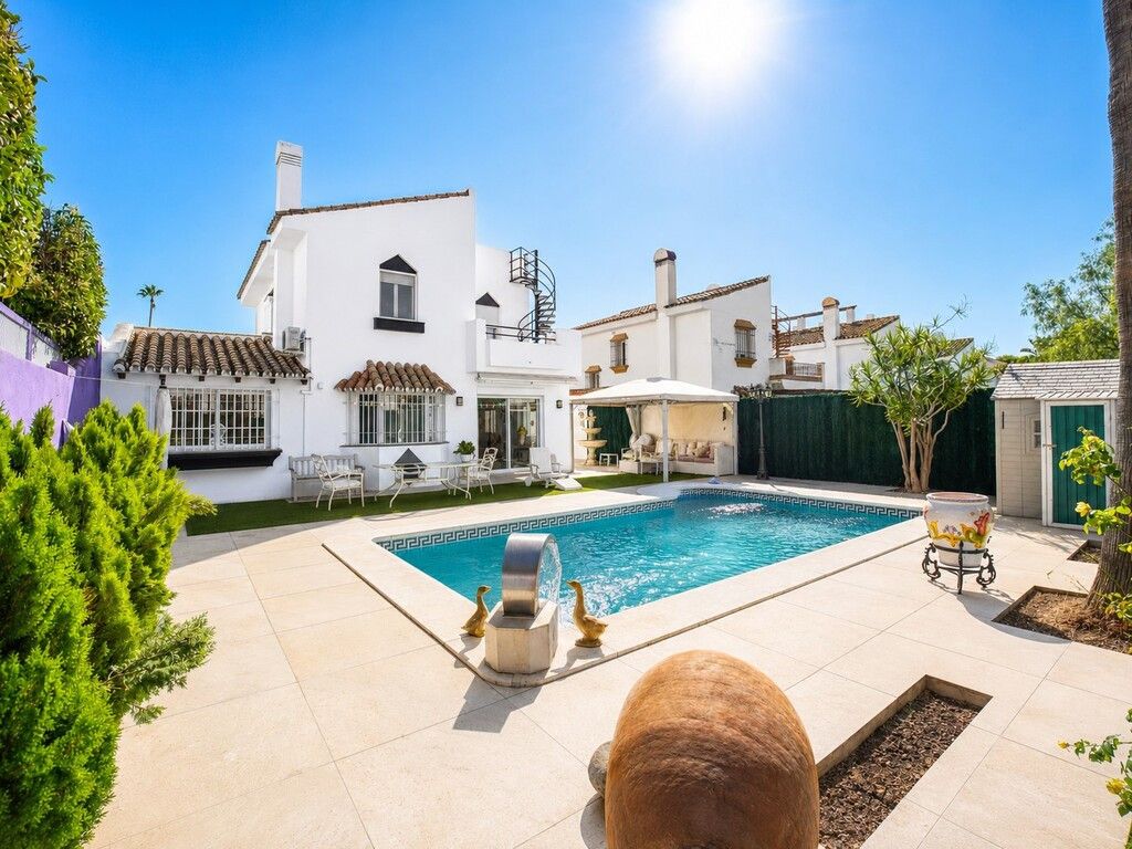 Villa individuelle à Atalaya, Atalaya, 1/12