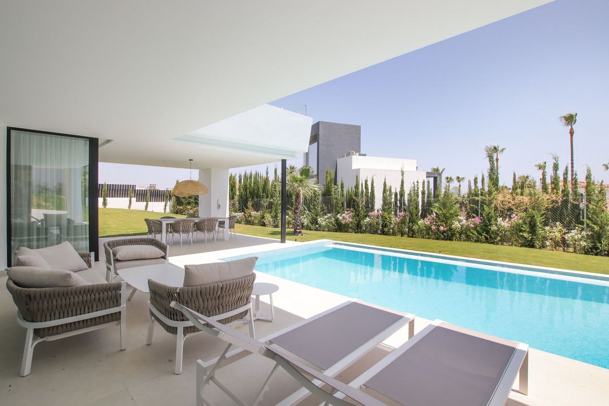 Villa independiente en Estepona, Estepona, 3/12