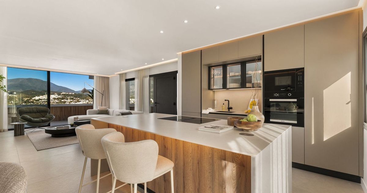 Penthouse w Nueva Andalucía, Nueva Andalucía, 4/12