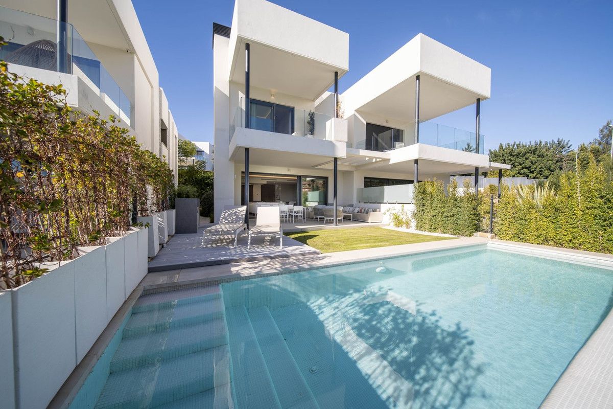 Villa Pareada en Marbella, Marbella, 11/12