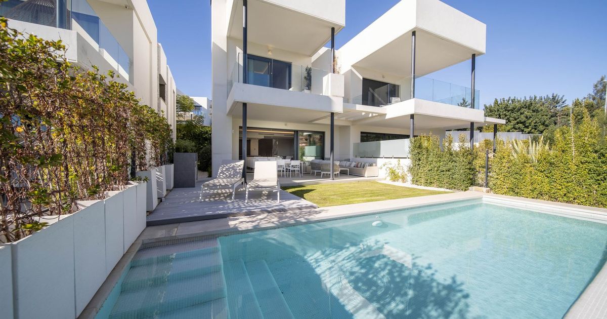 Villa Pareada en Marbella, Marbella, 11/12