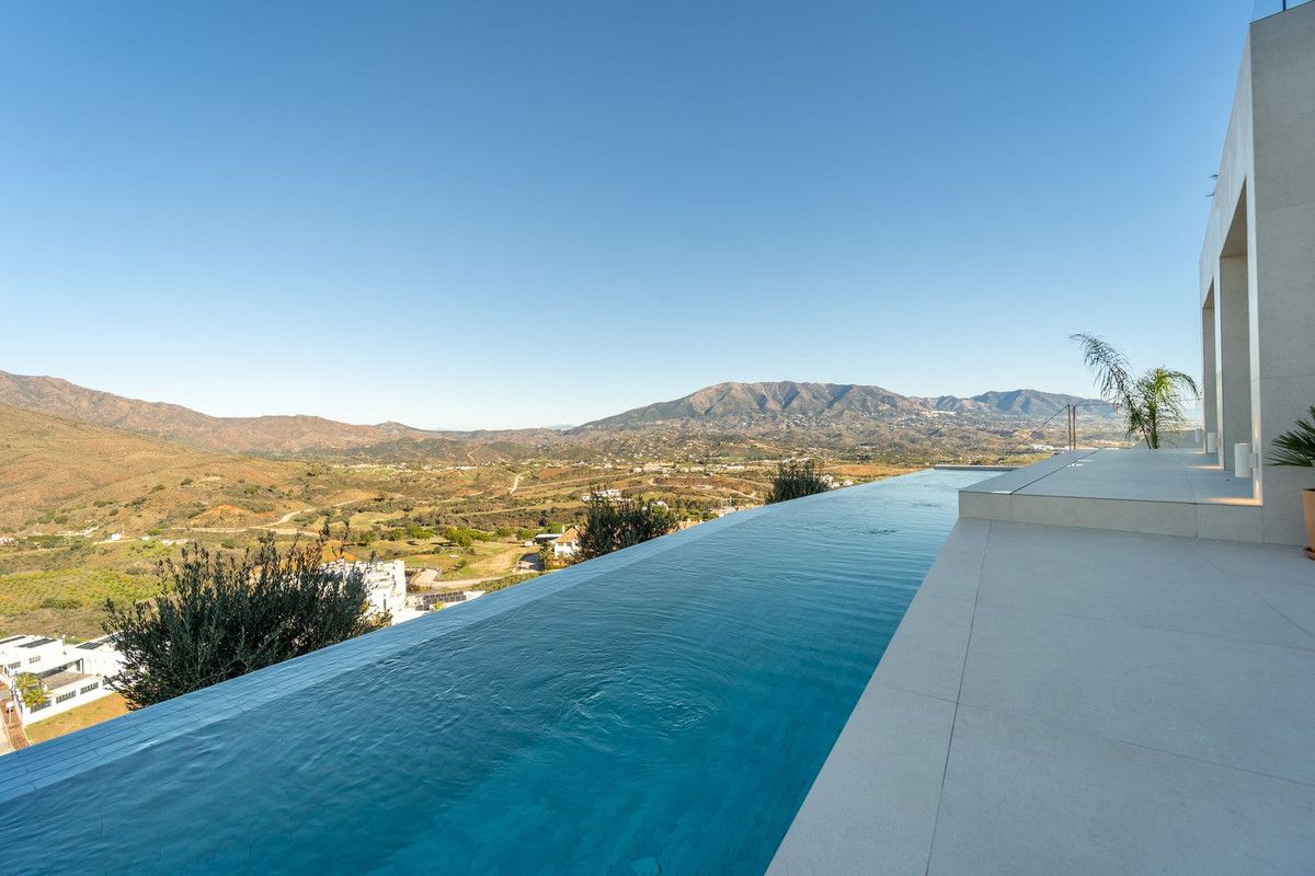 Villa independiente en La Cala Golf, La Cala Golf, 7/12