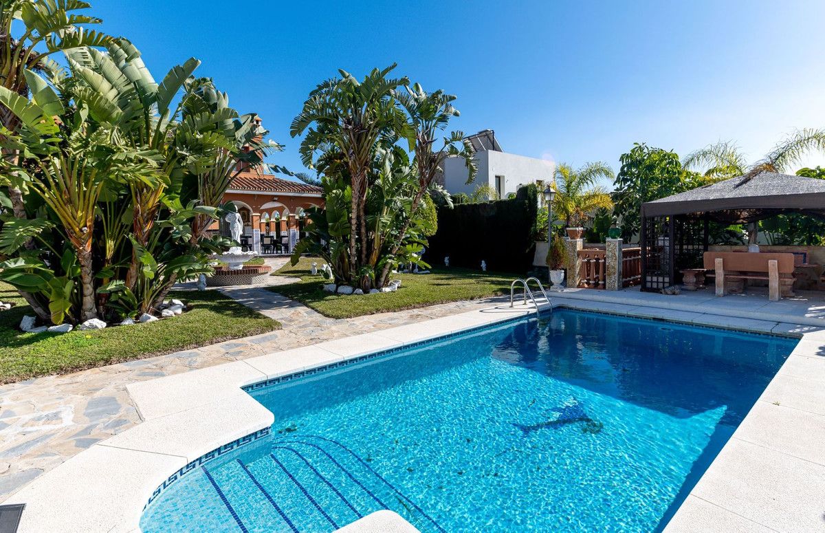 Fristående villa i Mijas, Mijas, 8/12
