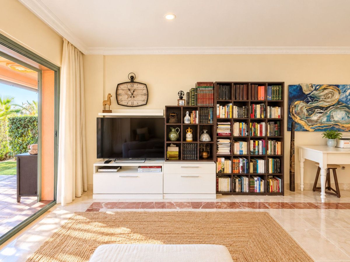 Erdgeschosswohnung in Atalaya, Atalaya, 9/12