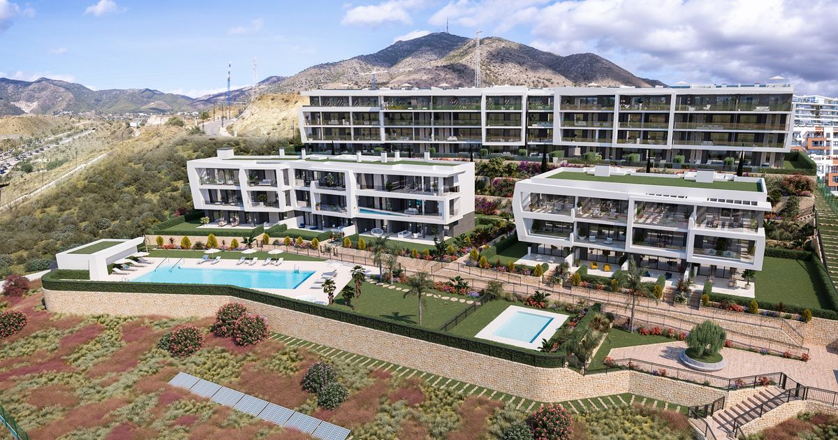 Квартира на нижнем этаже в Fuengirola, El Higueron, Fuengirola, 3/9