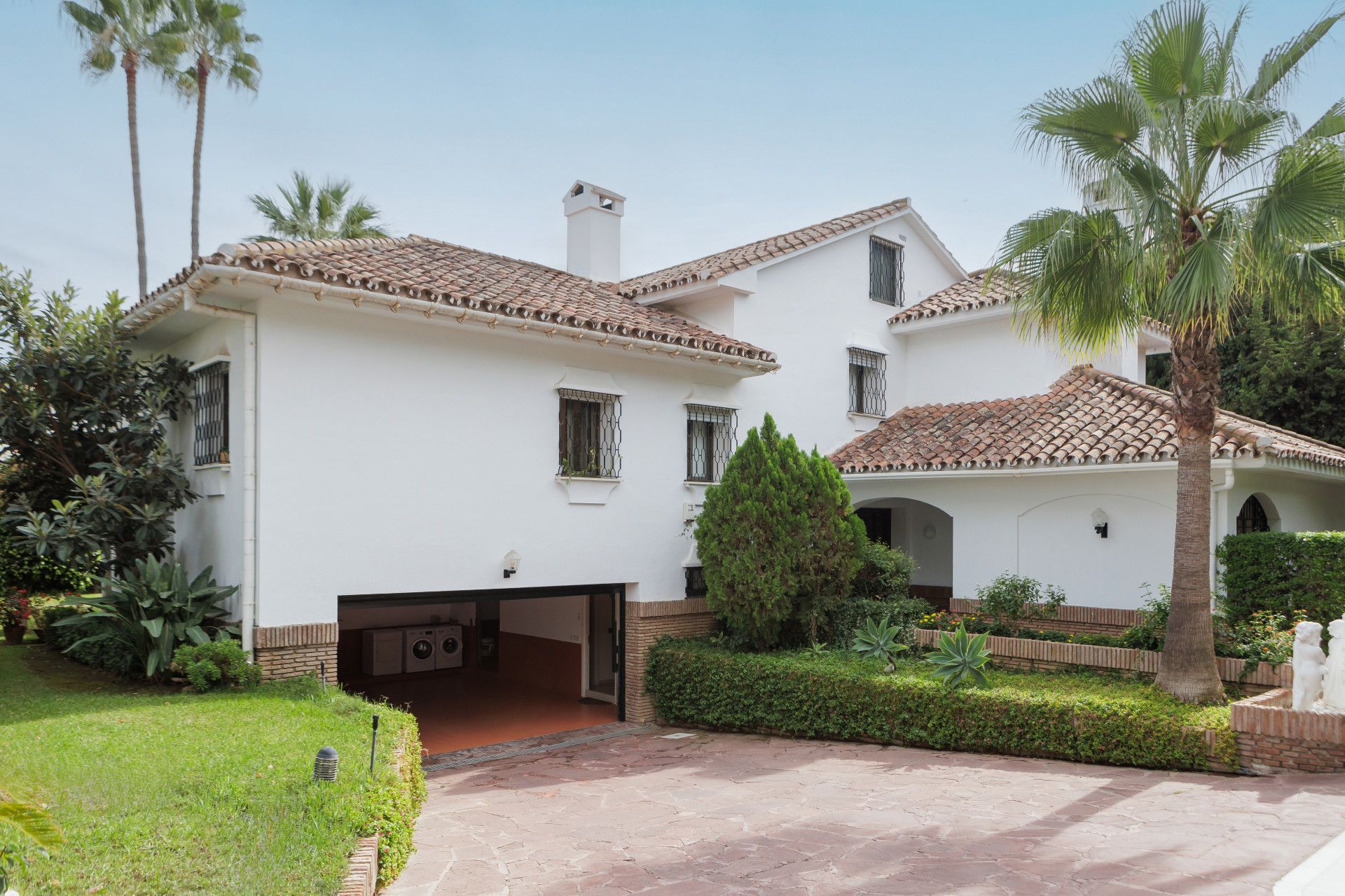 Villa i Marbella East, Los Monteros, Marbella East, 2/12