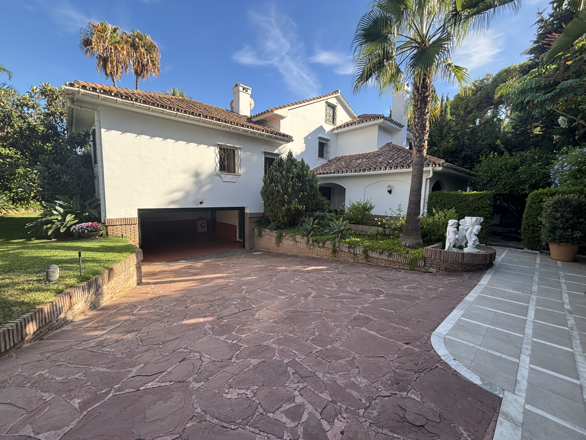 Villa i Marbella East, Los Monteros, Marbella East, 5/12