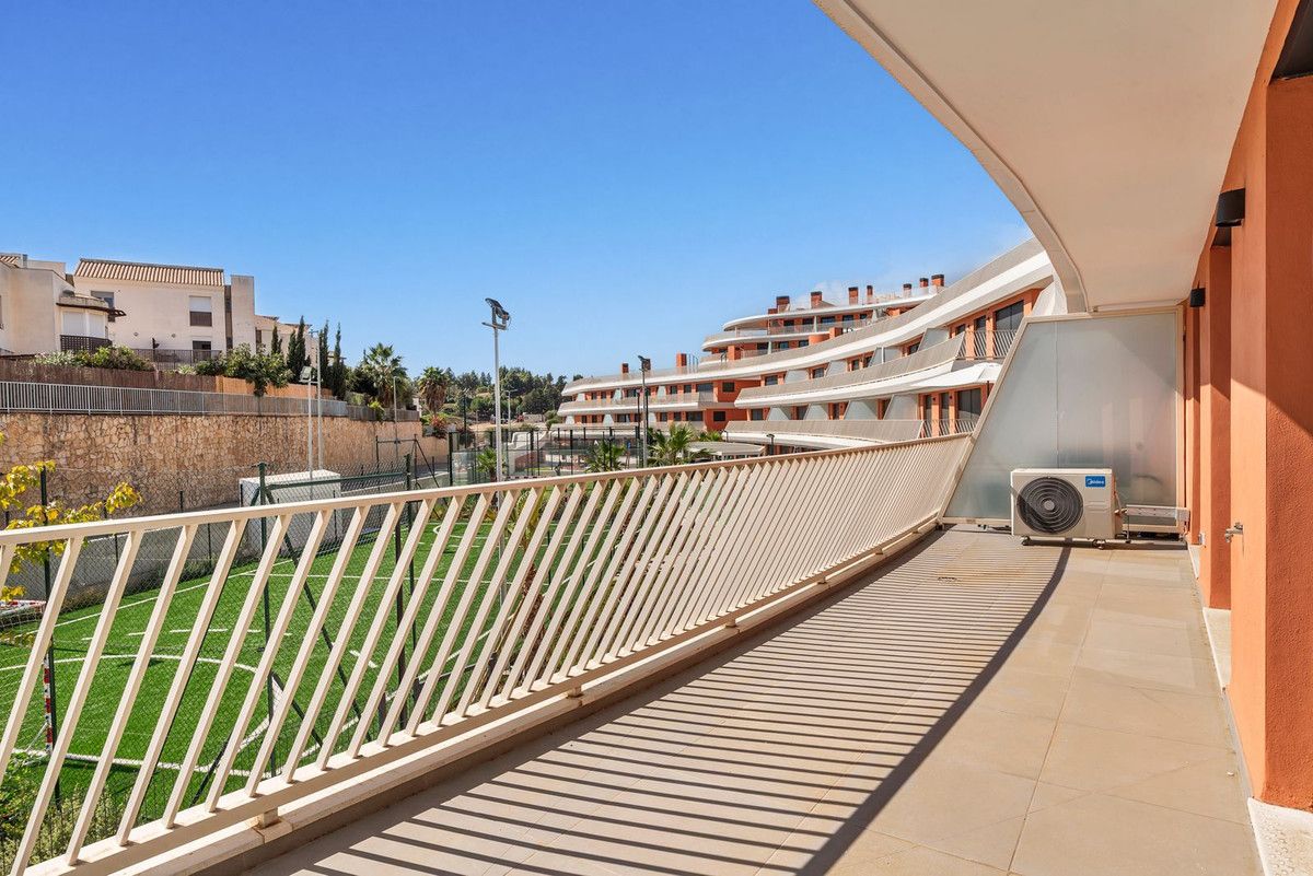 Квартира на среднем этаже в La Cala de Mijas, La Cala de Mijas, 1/12