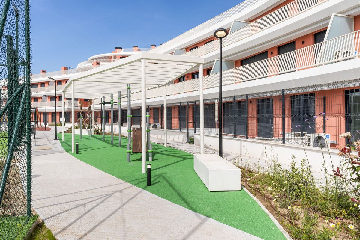 Квартира на среднем этаже в La Cala de Mijas, La Cala de Mijas, 10/12