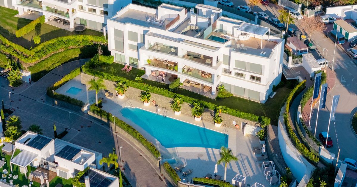 Apartamento en Planta Media en Marbella, Marbella, 3/12