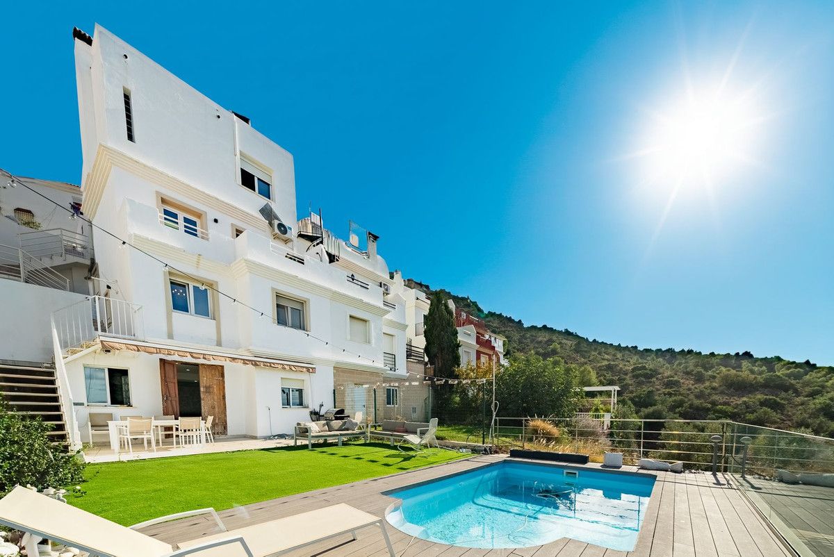 Halfvrijstaande woning in Alhaurín de la Torre, Alhaurín de la Torre, 2/12