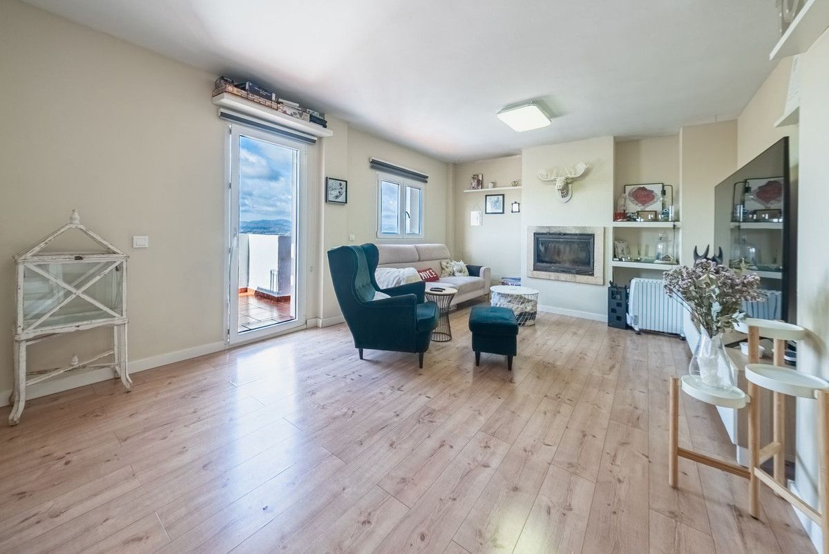 Halfvrijstaande woning in Alhaurín de la Torre, Alhaurín de la Torre, 9/12