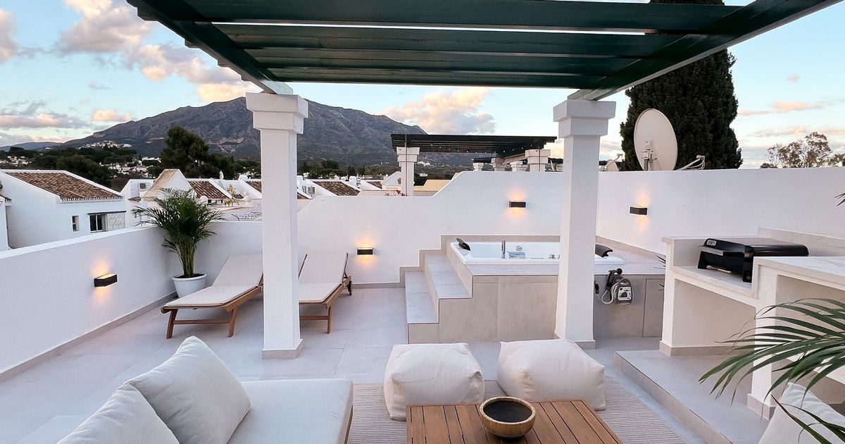 Penthouse Duplex in Nueva Andalucía, Nueva Andalucía, 1/12