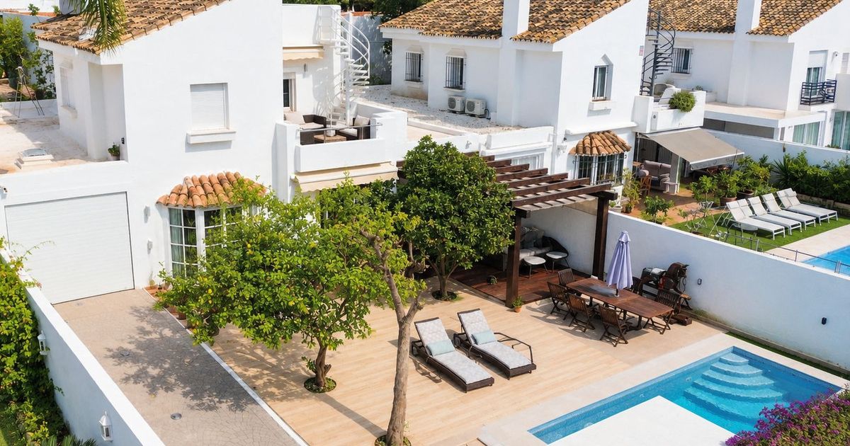 Detached Villa in Atalaya, Atalaya, 1/12