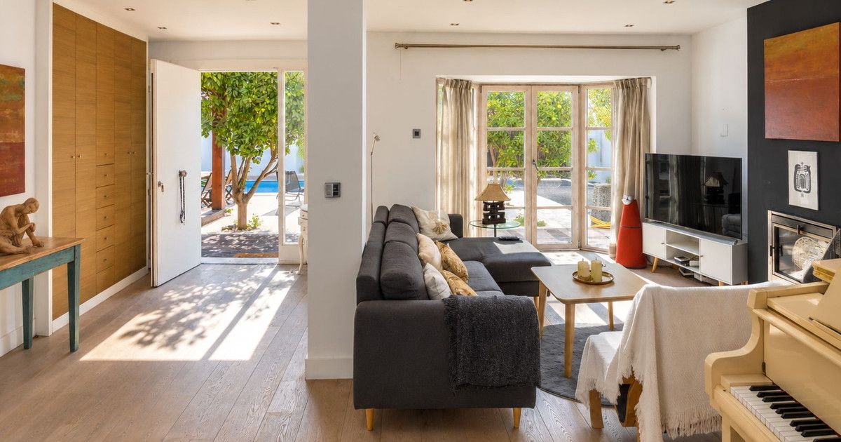 Detached Villa in Atalaya, Atalaya, 7/12