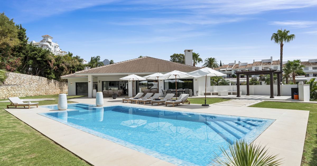 Villa in Nueva Andalucia, Nueva Andalucia, 1/12