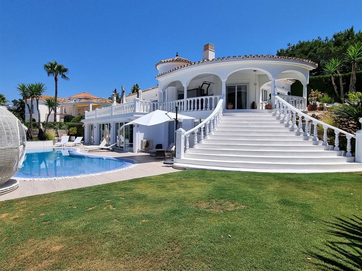 Freistehende Villa in Elviria, Elviria, 2/12